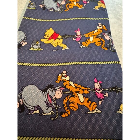 Set of 2 Vintage Winnie the Pooh Neckties – Classic & Playful Designs - Picture 4 of 11